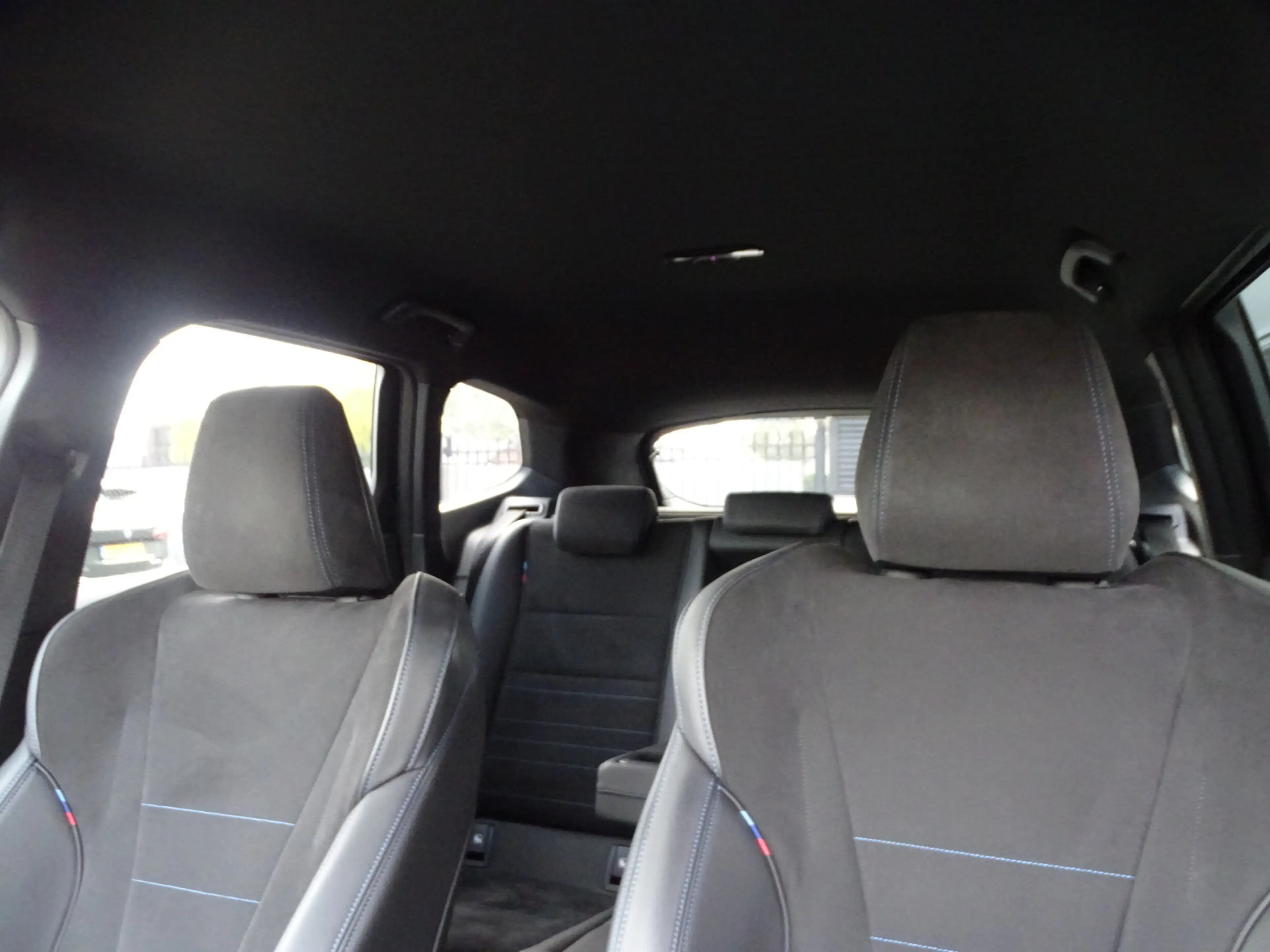 BMW X1 xDrive25e M Sport Premium Pack Comfort Access Ada — photo 23