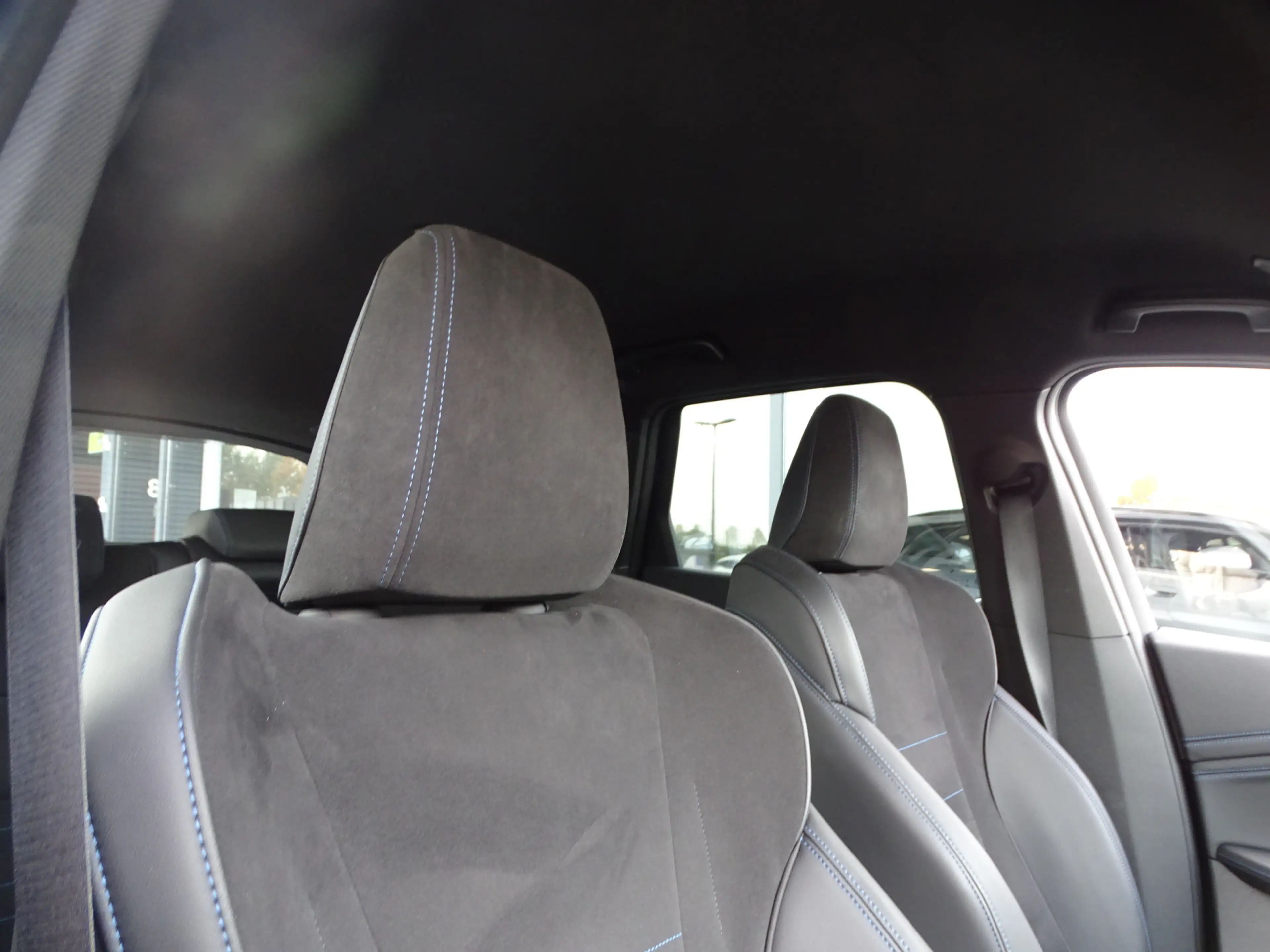 BMW X1 xDrive25e M Sport Premium Pack Comfort Access Ada — photo 43