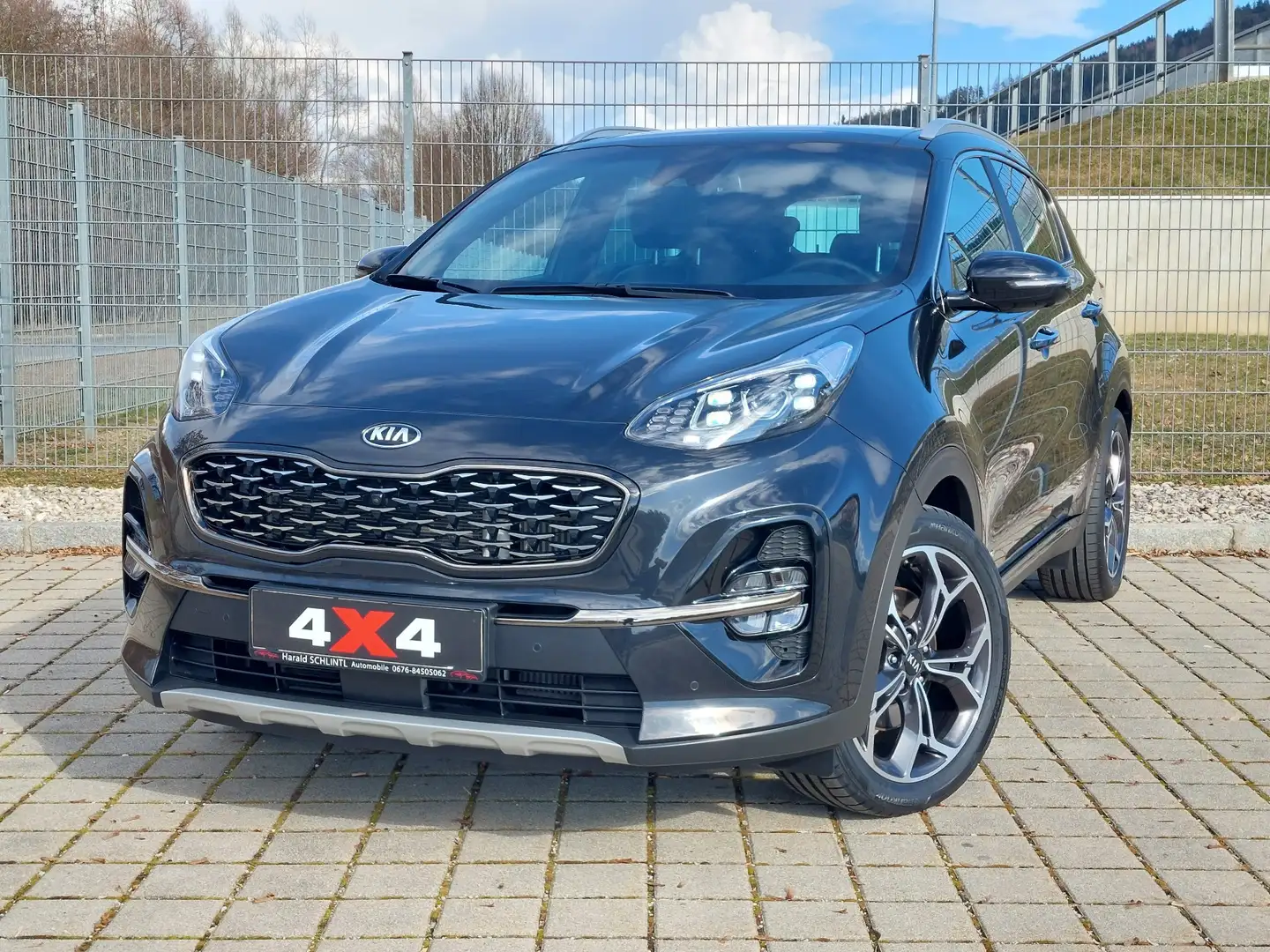 Kia Sportage 1,6 CRDI AWD GT-Line Aut. **1.Besitz** Schwarz - 1