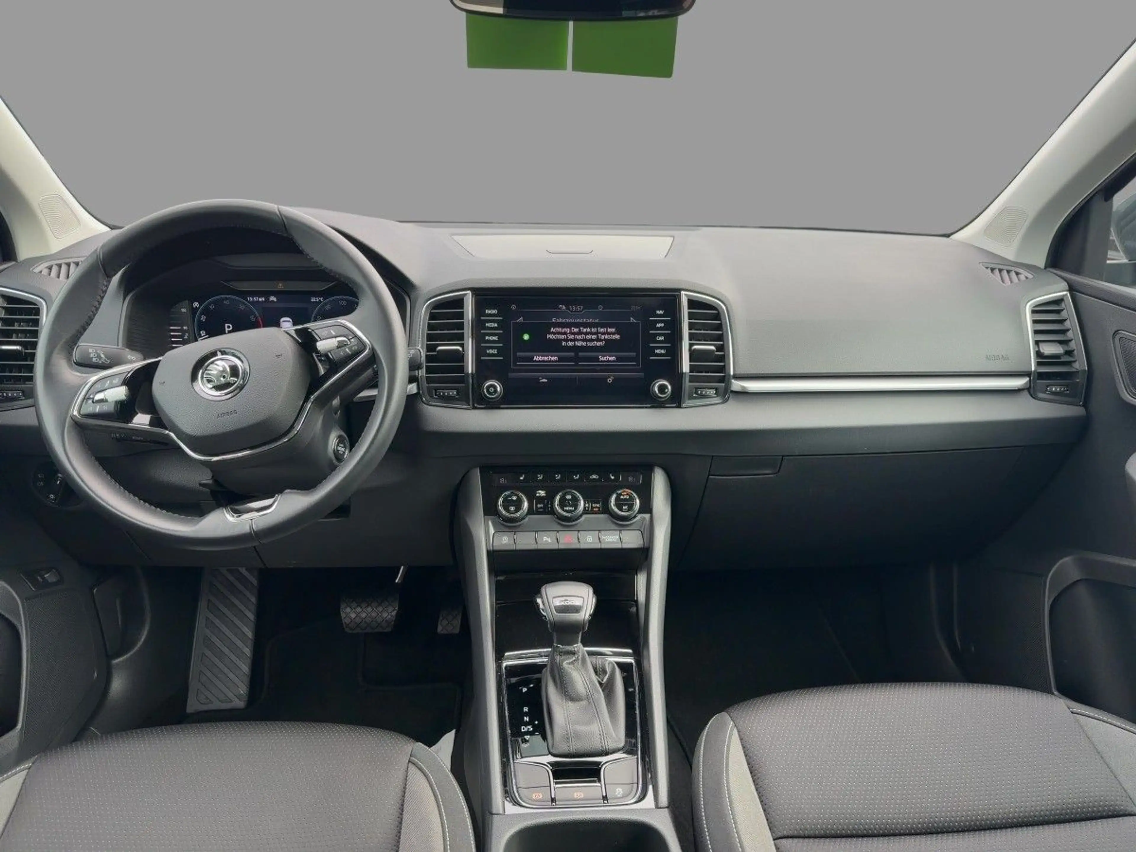 Skoda Karoq 1.5 TSI DSG Tour NAVI LED KAMERA SHZ — photo 9