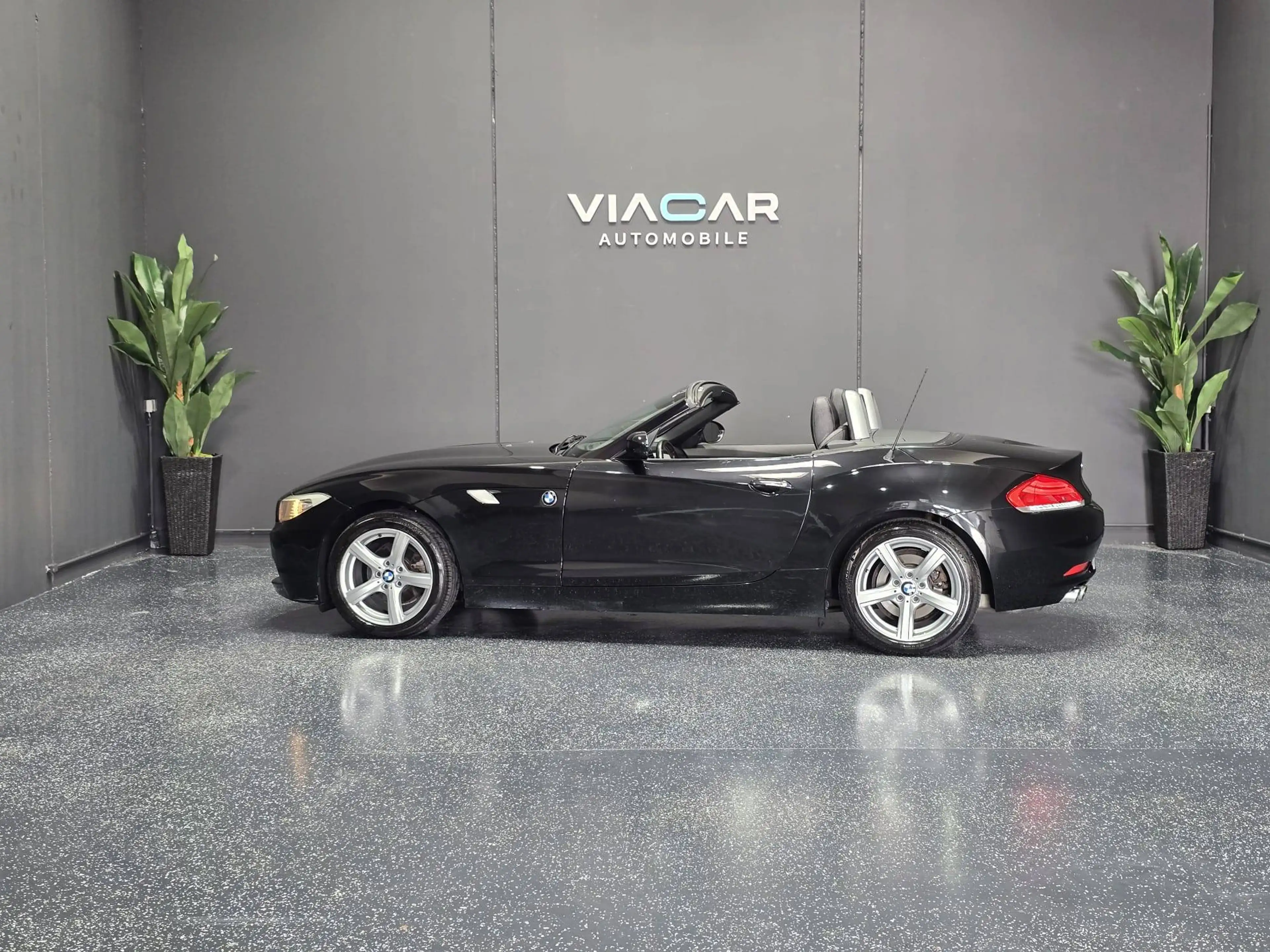 BMW Z4 sdrive 23 i — photo 12