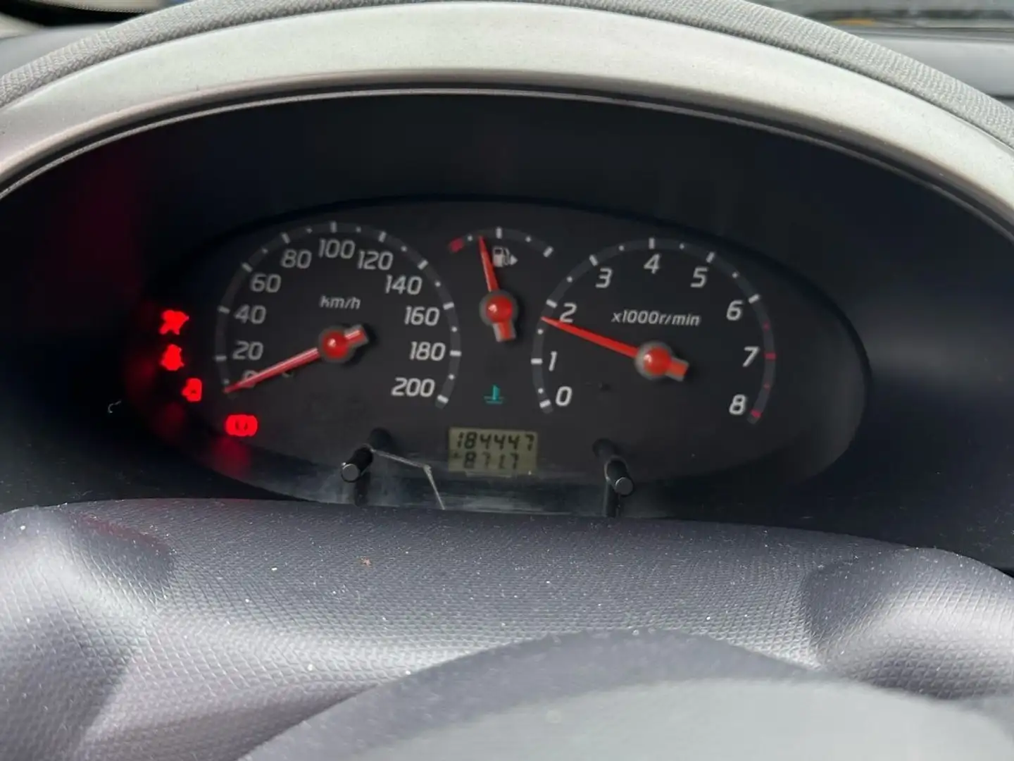 Nissan Micra 1.2 Tekna Zilver - 1