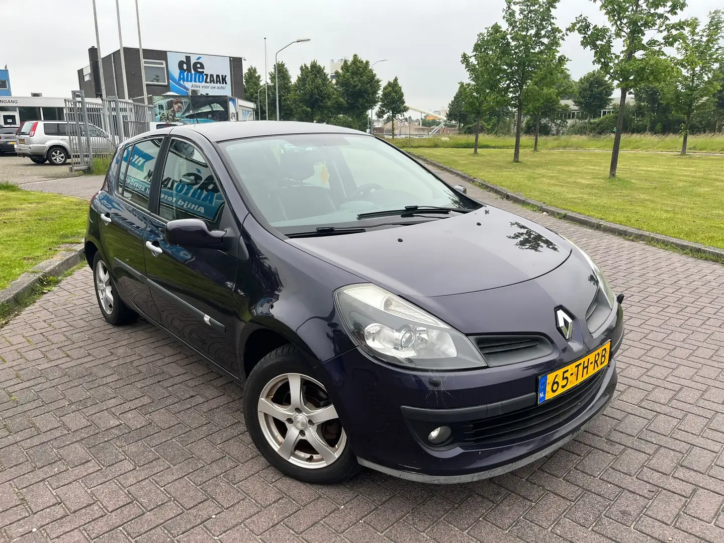Renault Clio 1.6-16V Exception Met nieuwe APK! Mauve - 2