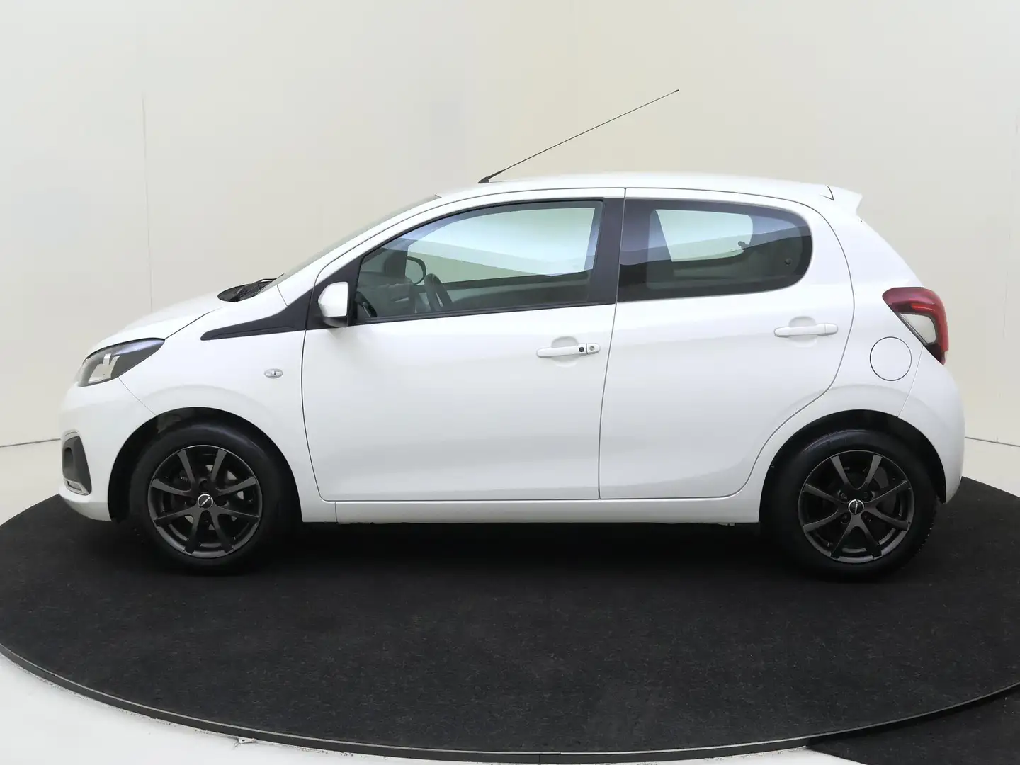 Peugeot 108 1.0 e-VTi 68 PK Active TOP! AUTOMAAT | Airco | Mul Blanc - 2