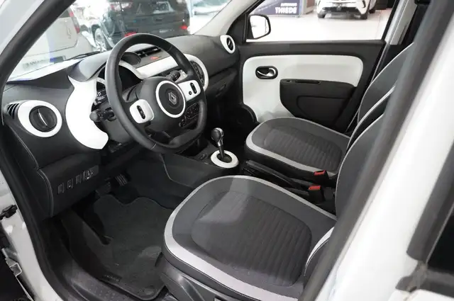 Renault Twingo view 15