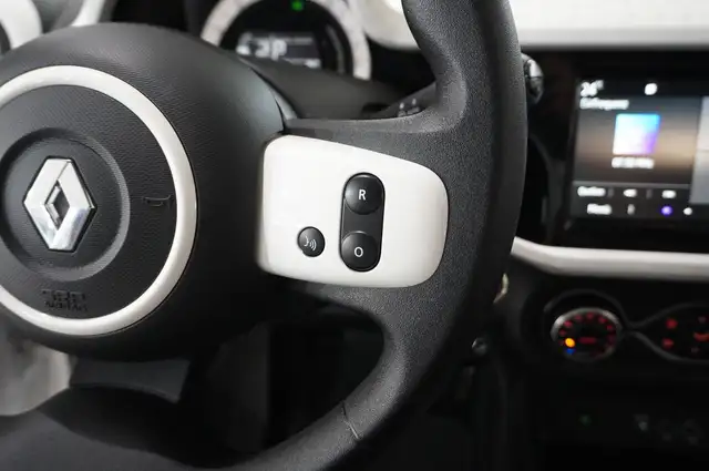 Renault Twingo view 22