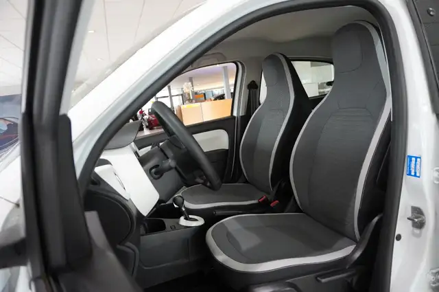 Renault Twingo view 18