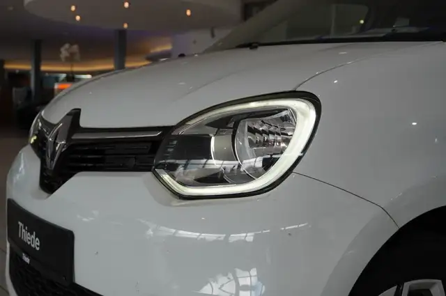 Renault Twingo view 5