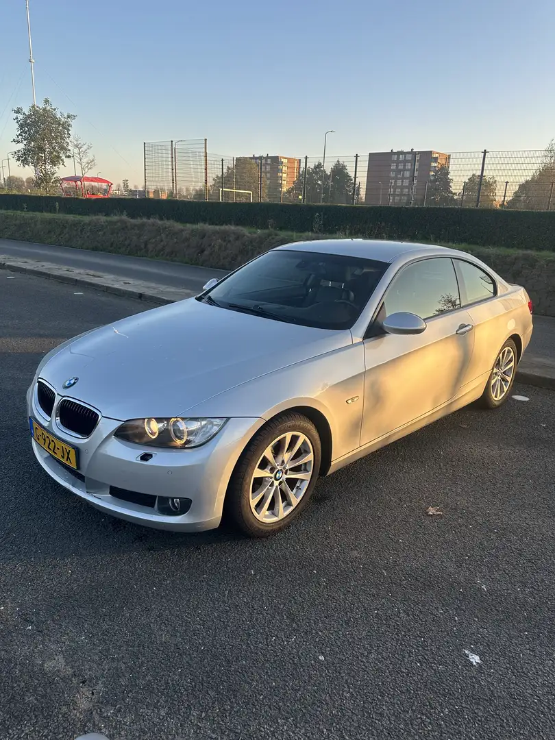 BMW 320 320i Coupe Aut. - 1