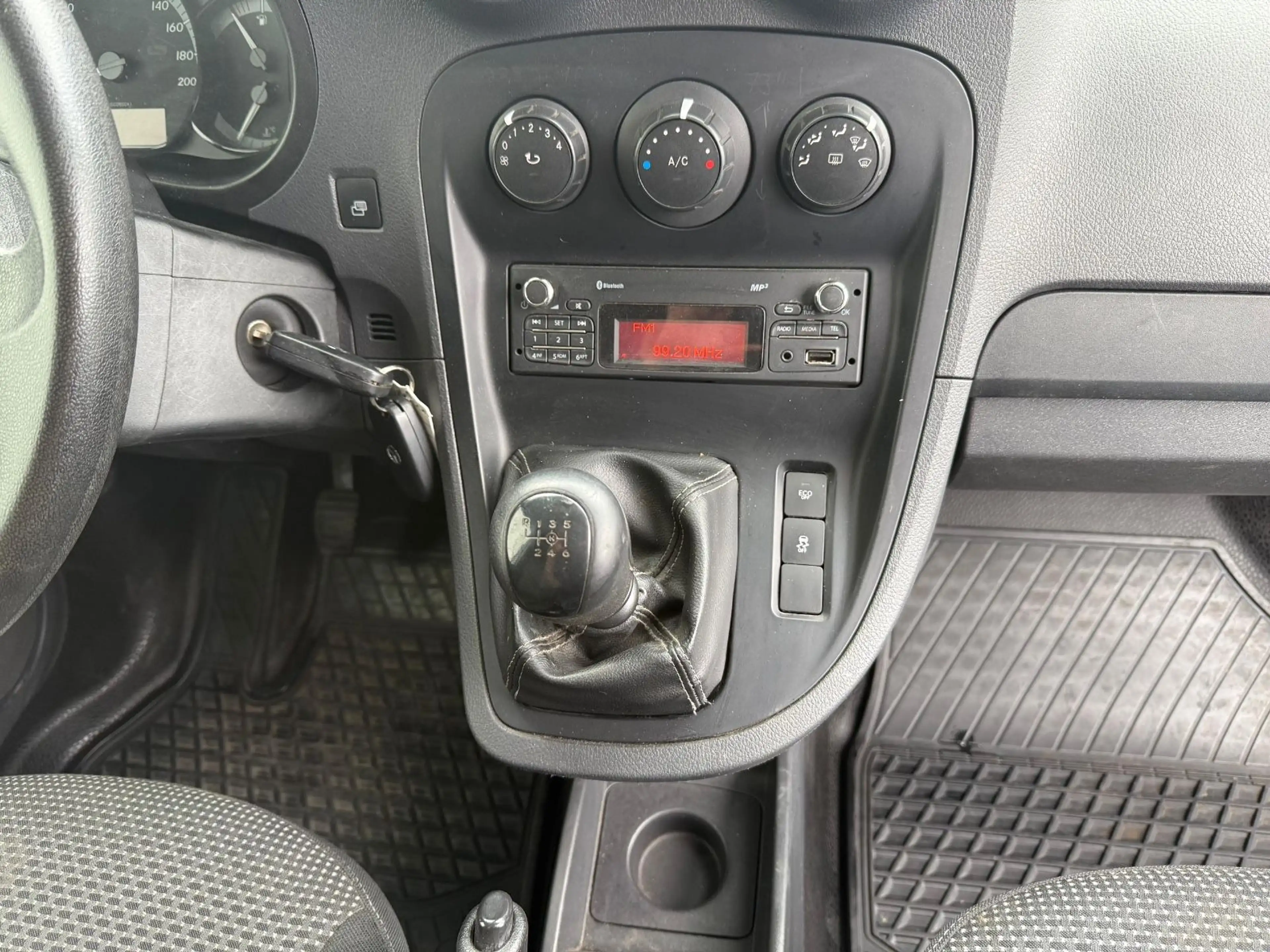 Mercedes-Benz Citan 109/111 CDI extralang Klima*AHK*Parkhilfe — photo 11
