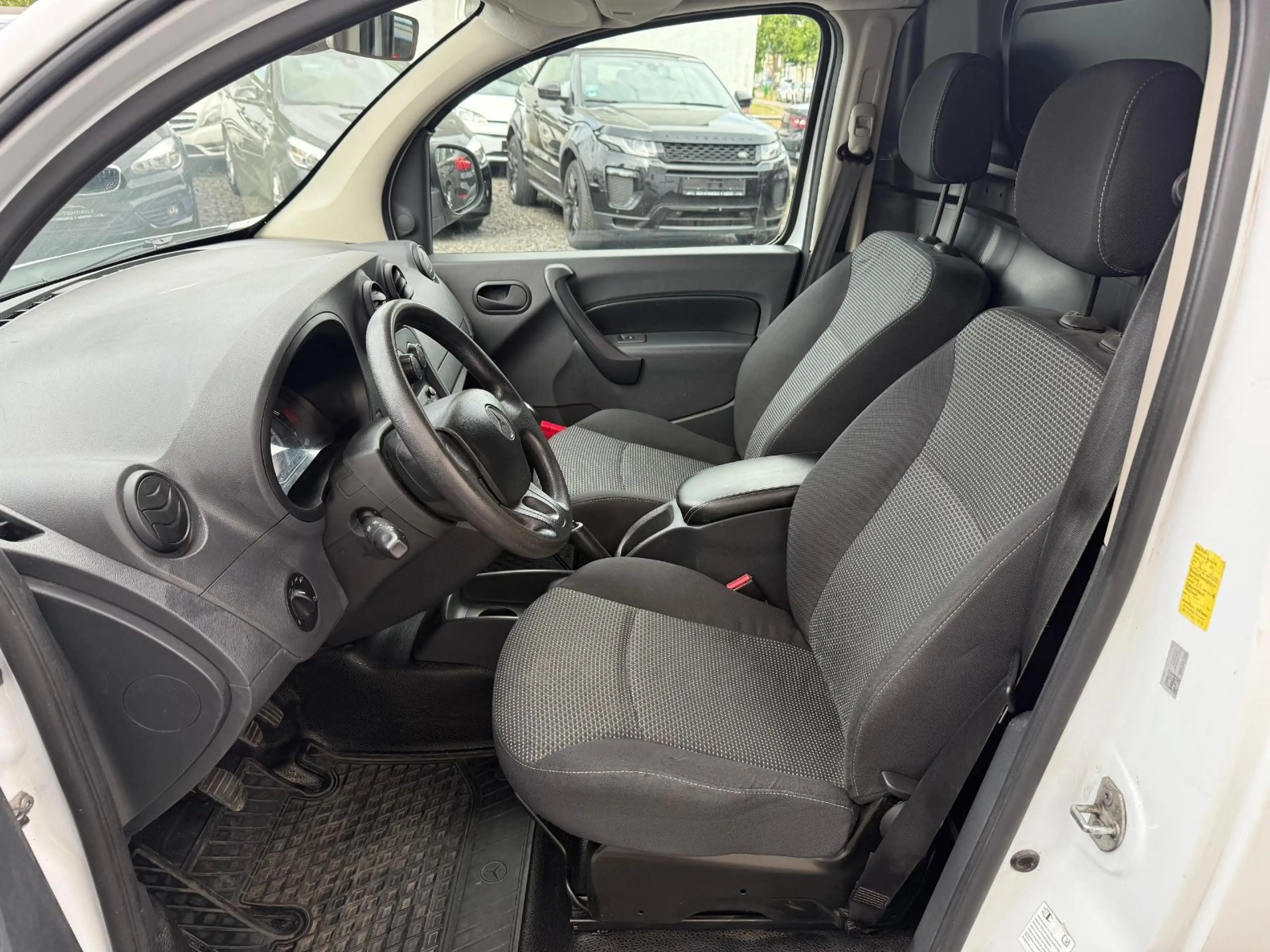Mercedes-Benz Citan 109/111 CDI extralang Klima*AHK*Parkhilfe — photo 9