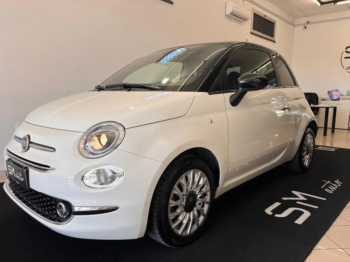 Fiat 500 500 III 2015 1.0 hybrid Dolcevita 70cv Bianco - 1