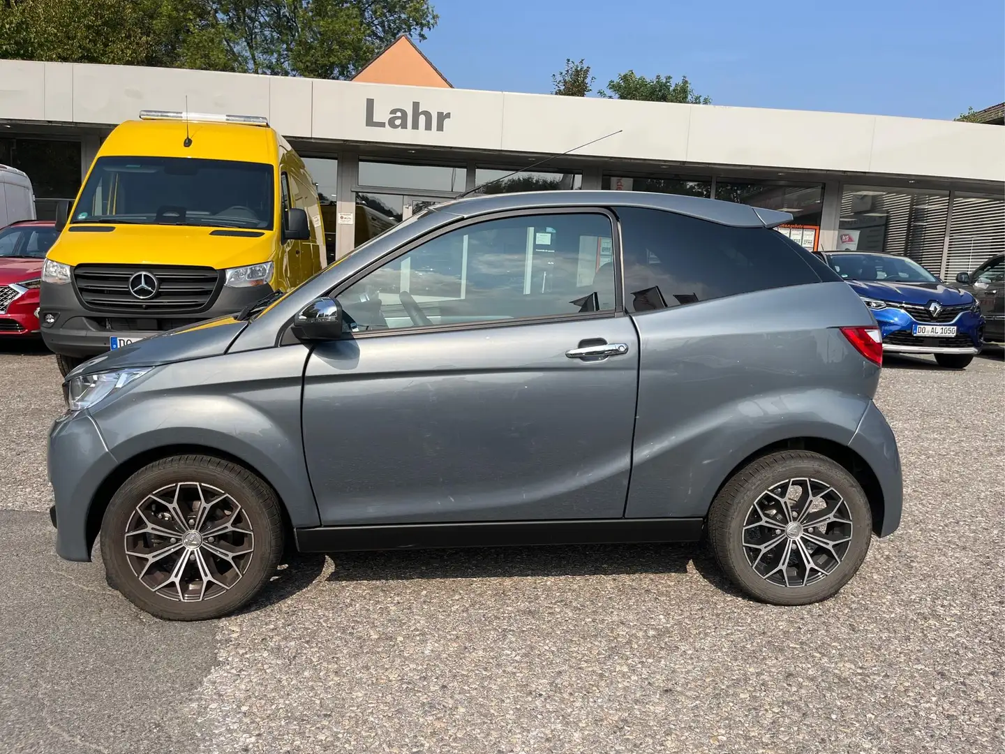Aixam Coupe Auto Fahren ab 15 Jahren 6 kW (8 PS), Automatik Grau - 2