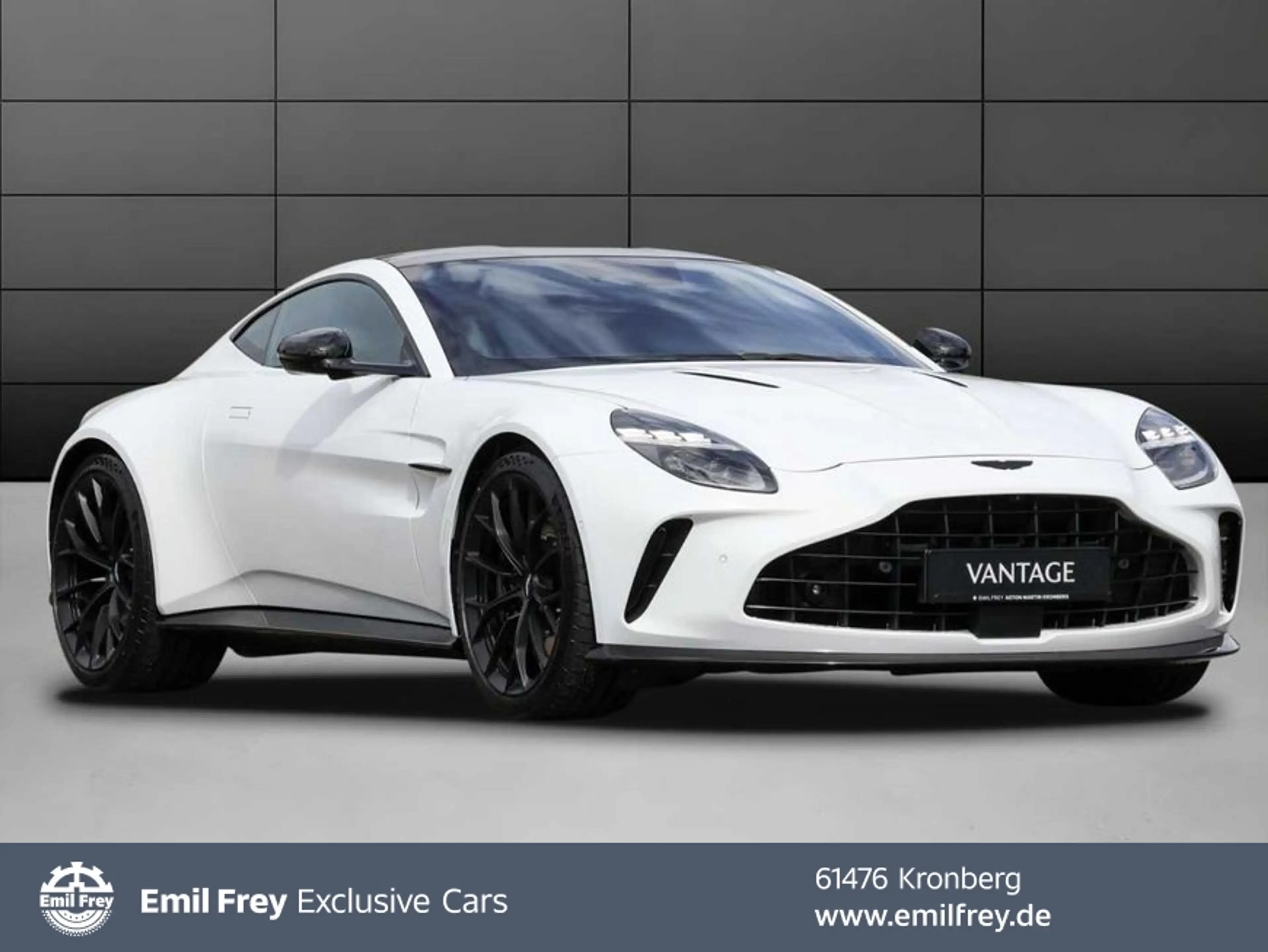 Aston Martin V8 Coupe