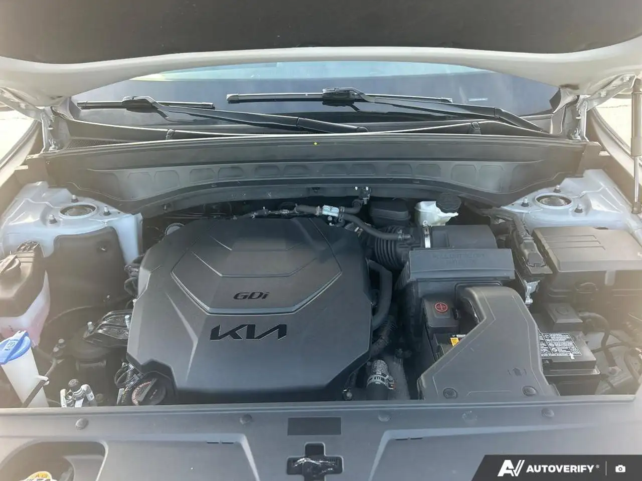 Kia Telluride снимка Kia Telluride