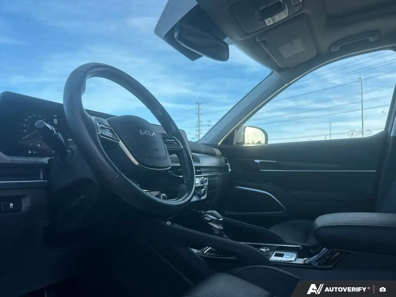 Kia Telluride снимка Kia Telluride
