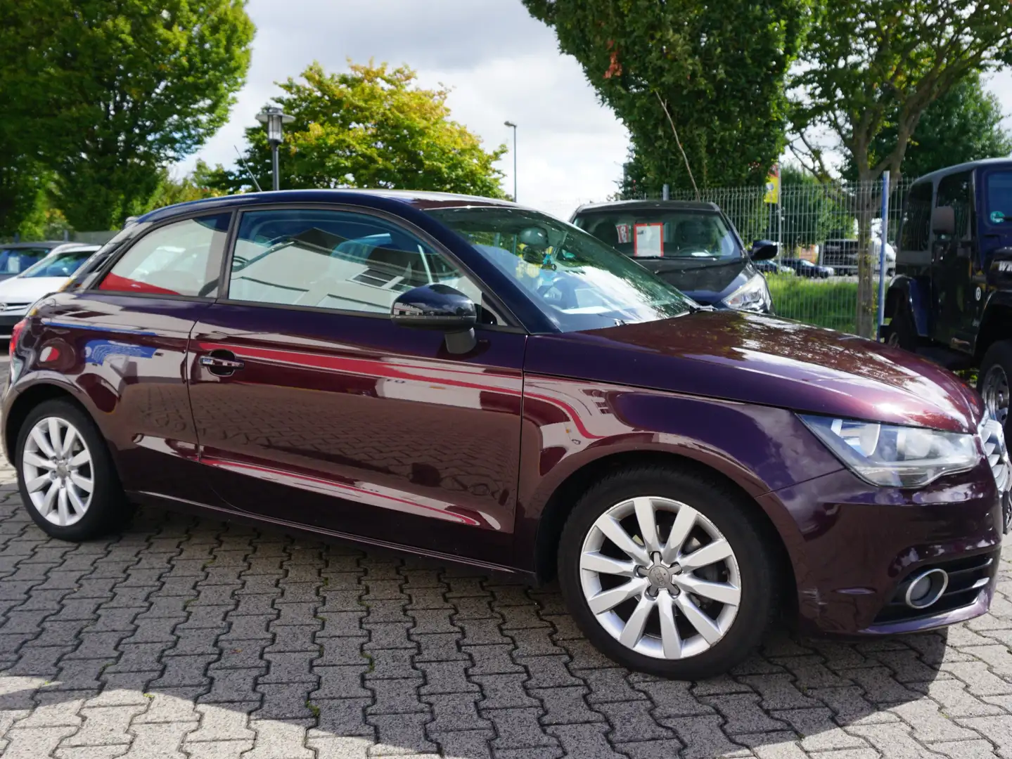 Audi A1 Ambition Rood - 1