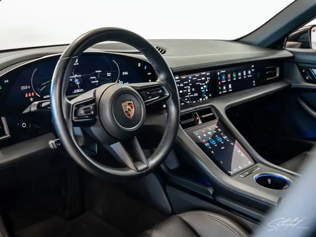 Porsche Taycan 4S*LUFTFEDERUNG*PANO*LED-MATRIX*20'' ZOLL* Ansicht 28