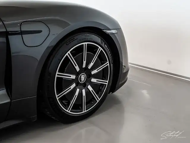 Porsche Taycan 4S*LUFTFEDERUNG*PANO*LED-MATRIX*20'' ZOLL* Ansicht 48
