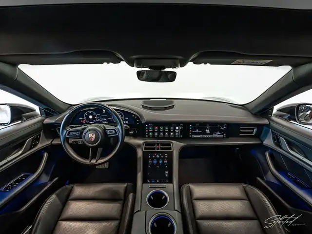 Porsche Taycan 4S*LUFTFEDERUNG*PANO*LED-MATRIX*20'' ZOLL* Ansicht 25