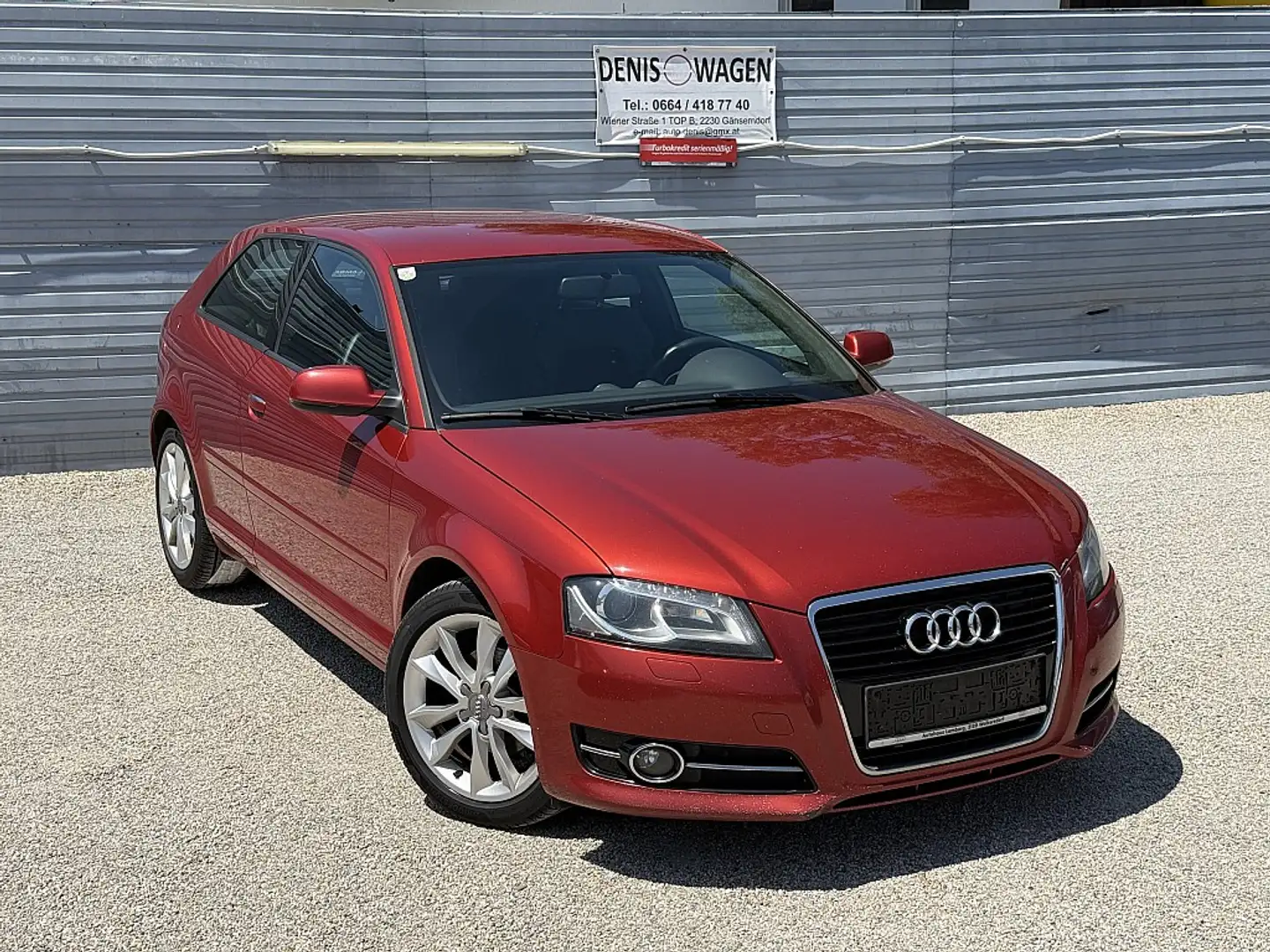 Audi A3 Ambition 1,6 TDI 1.BESITZ Rood - 1