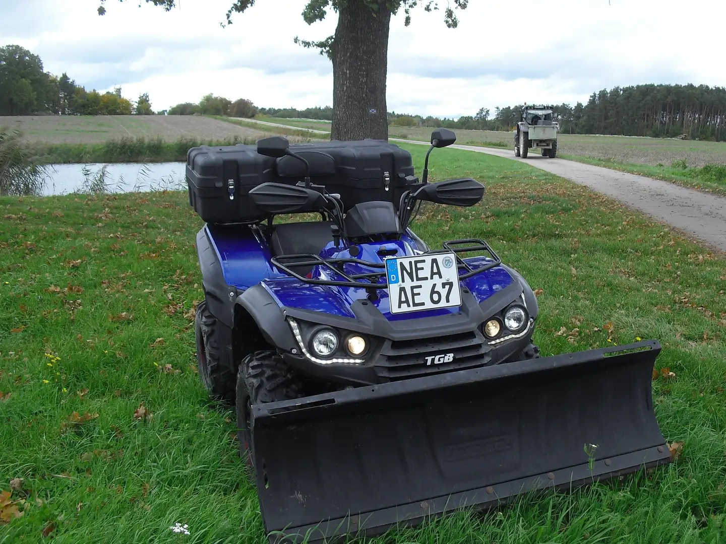 TGB Blade 550 EFI, 4x4 Bleu - 1