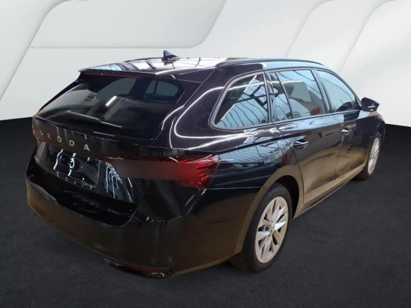 Skoda Octavia Combi 2.0 TDI DSG Selection ACC+360°+Nav Schwarz - 2