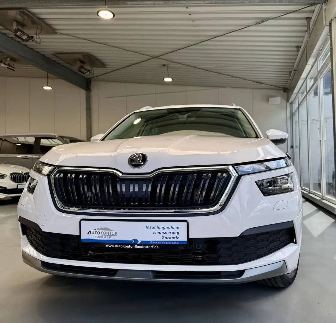 Skoda Kamiq Style Autom. *LED *AHK *Kamera *ACC Weiß - 1