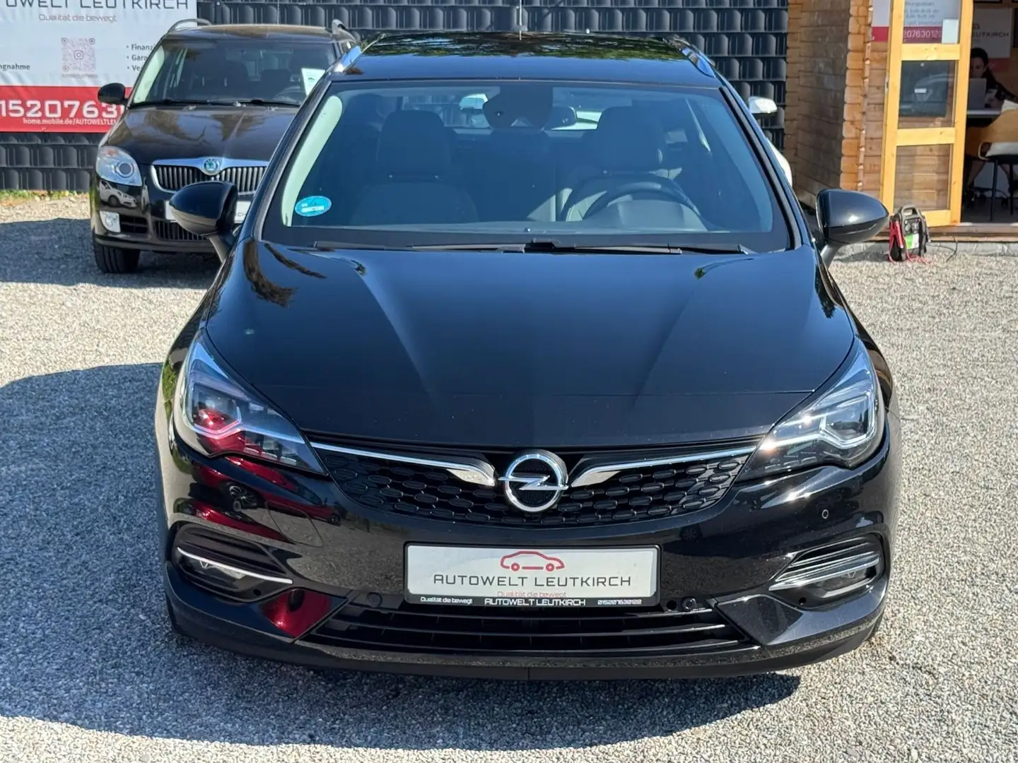 Opel Astra K 1.5CDTISports Tourer LED NAVI AUTOMATIK Noir - 1