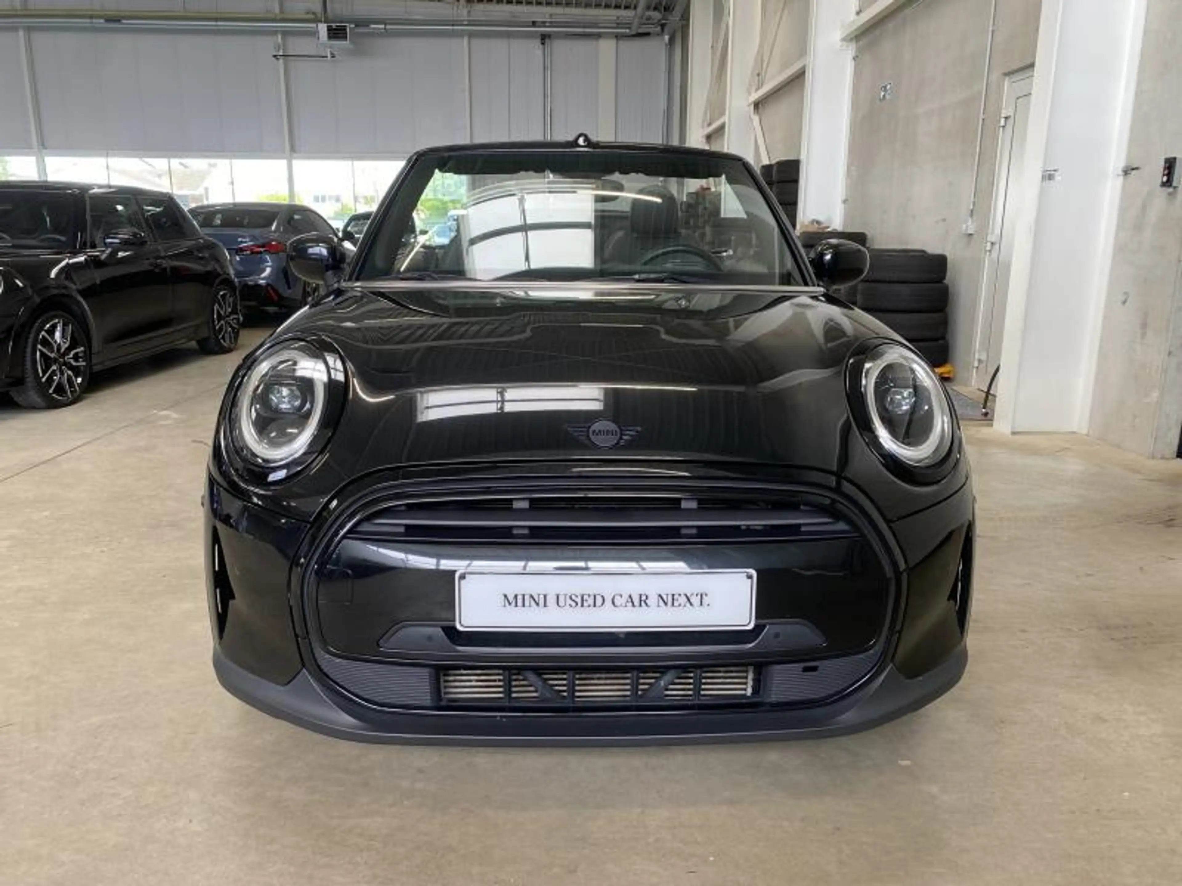 MINI One Cabrio NAVI - LEDER - FACELIFT - LED — photo 2