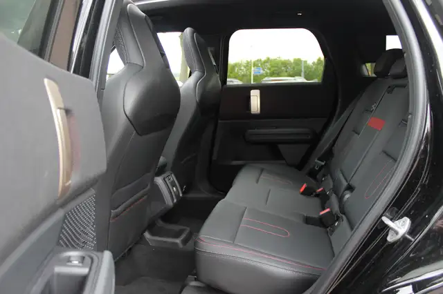 MINI Countryman view 11