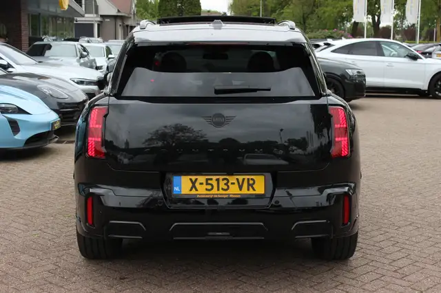 MINI Countryman view 16