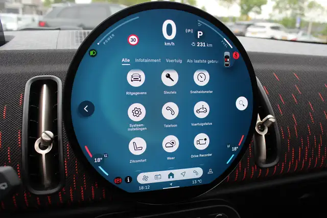 MINI Countryman view 21