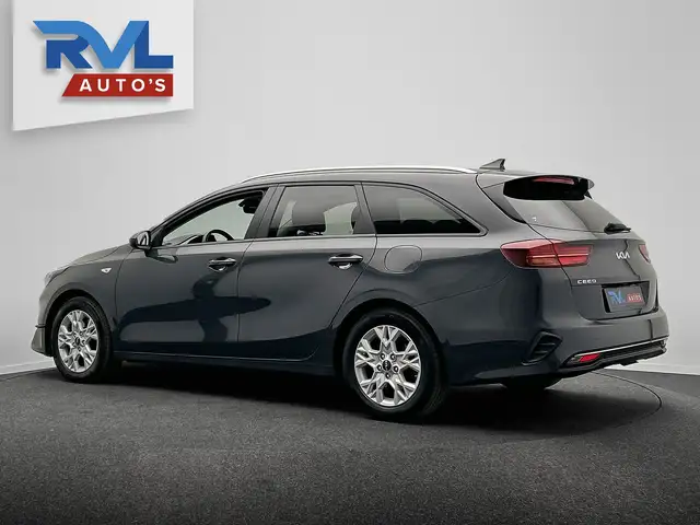Kia Ceed view 3