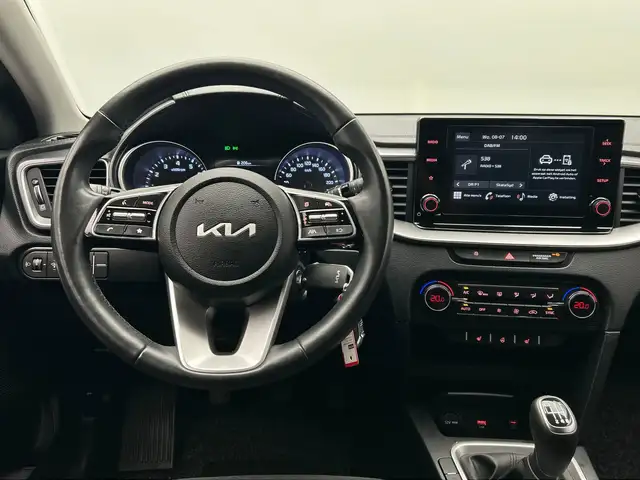 Kia Ceed view 5