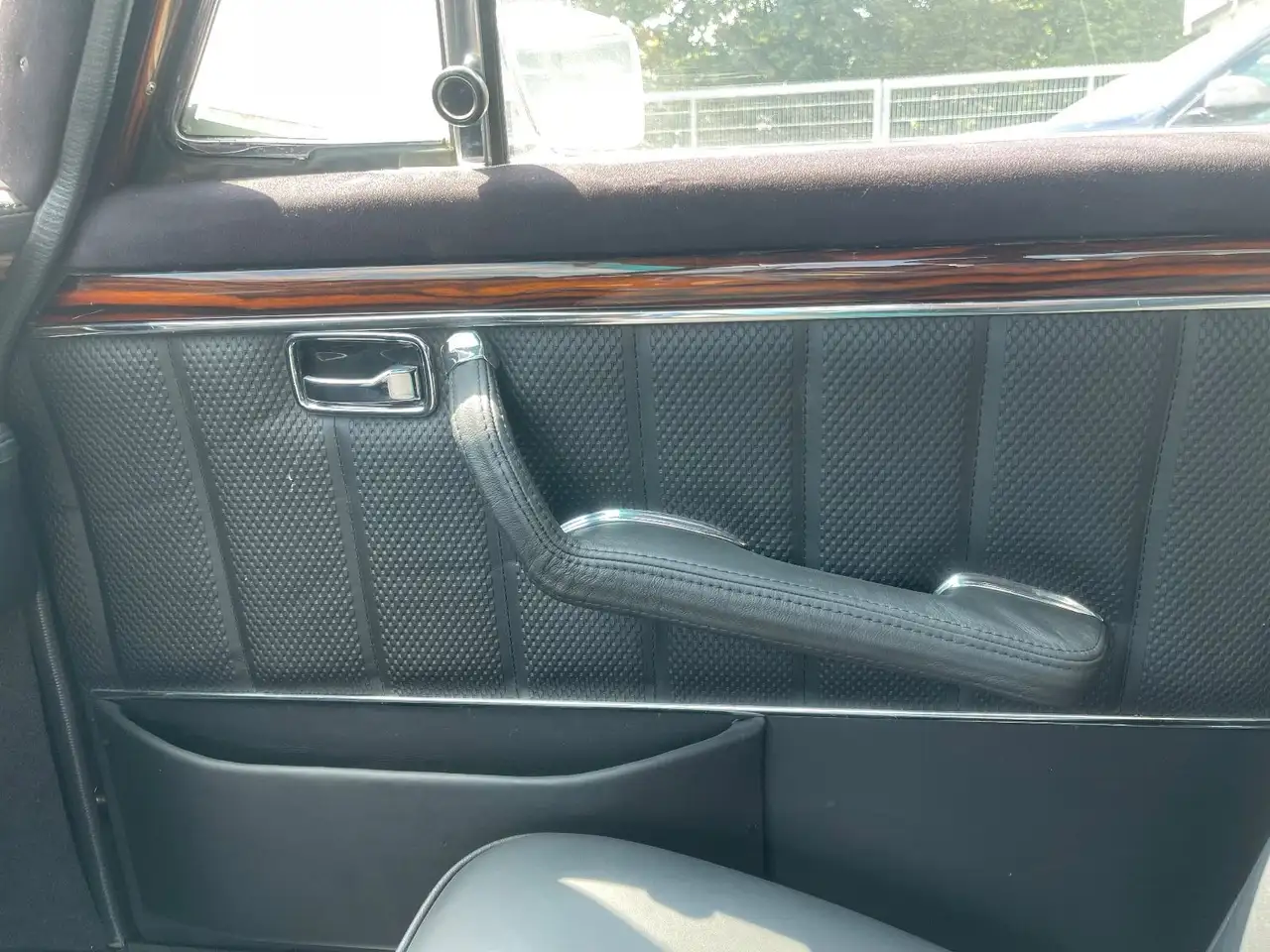Mercedes-Benz 300 SEL 6,3 ltr., foto 10