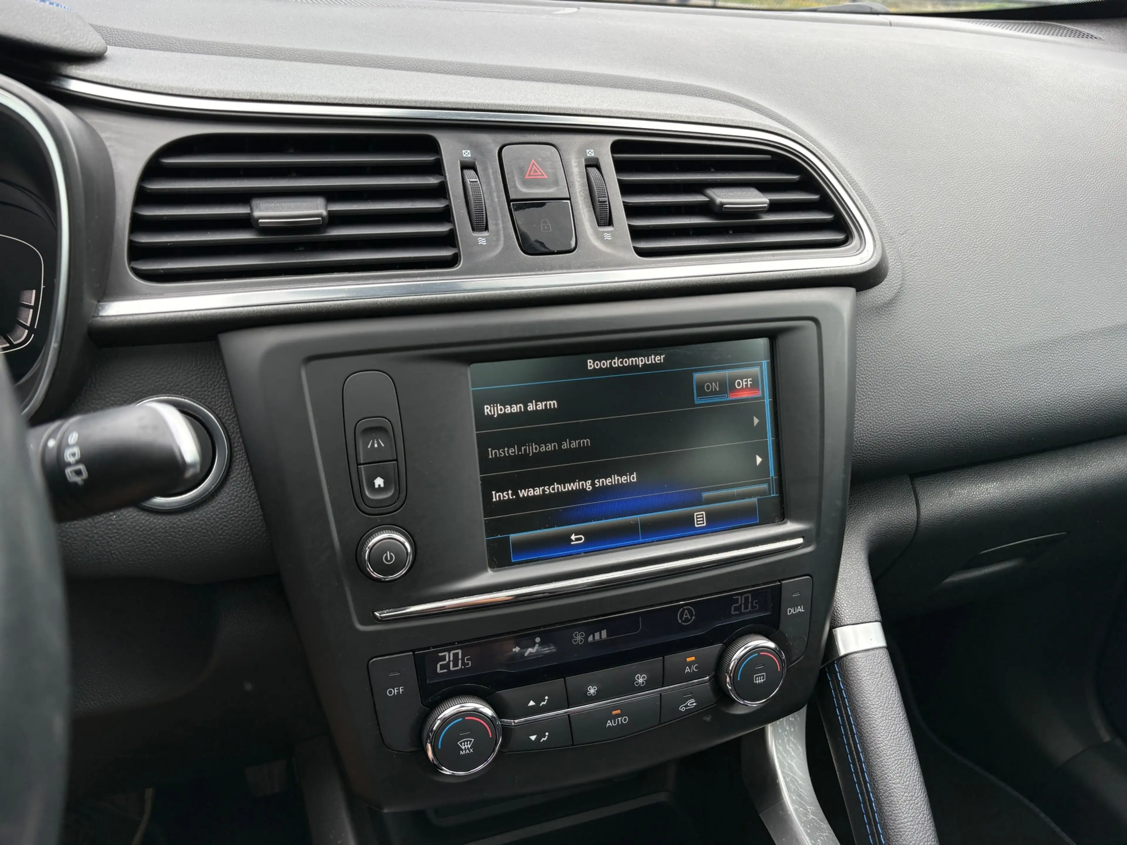 Renault Kadjar 1.2 TCe Bose Panorama, Stoelverw, LED, Leder — photo 25