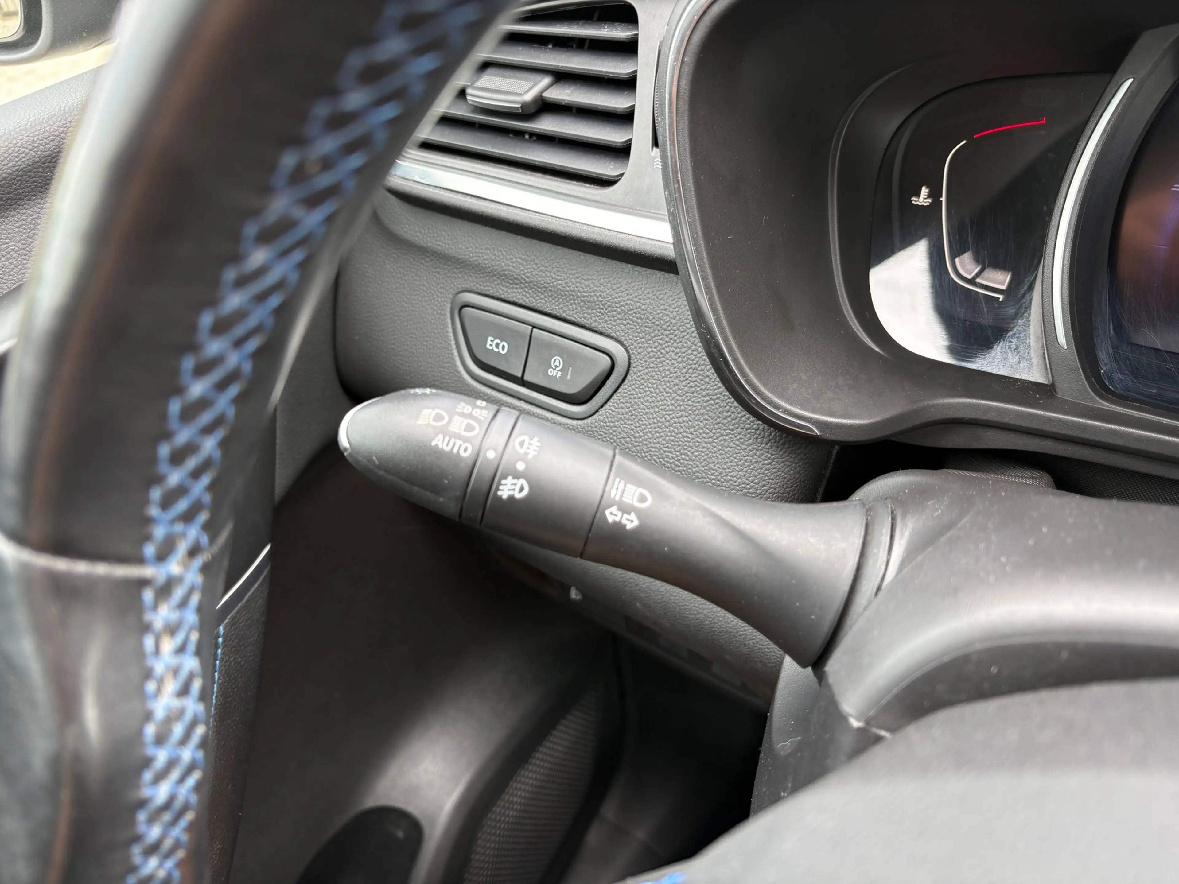 Renault Kadjar 1.2 TCe Bose Panorama, Stoelverw, LED, Leder — photo 23