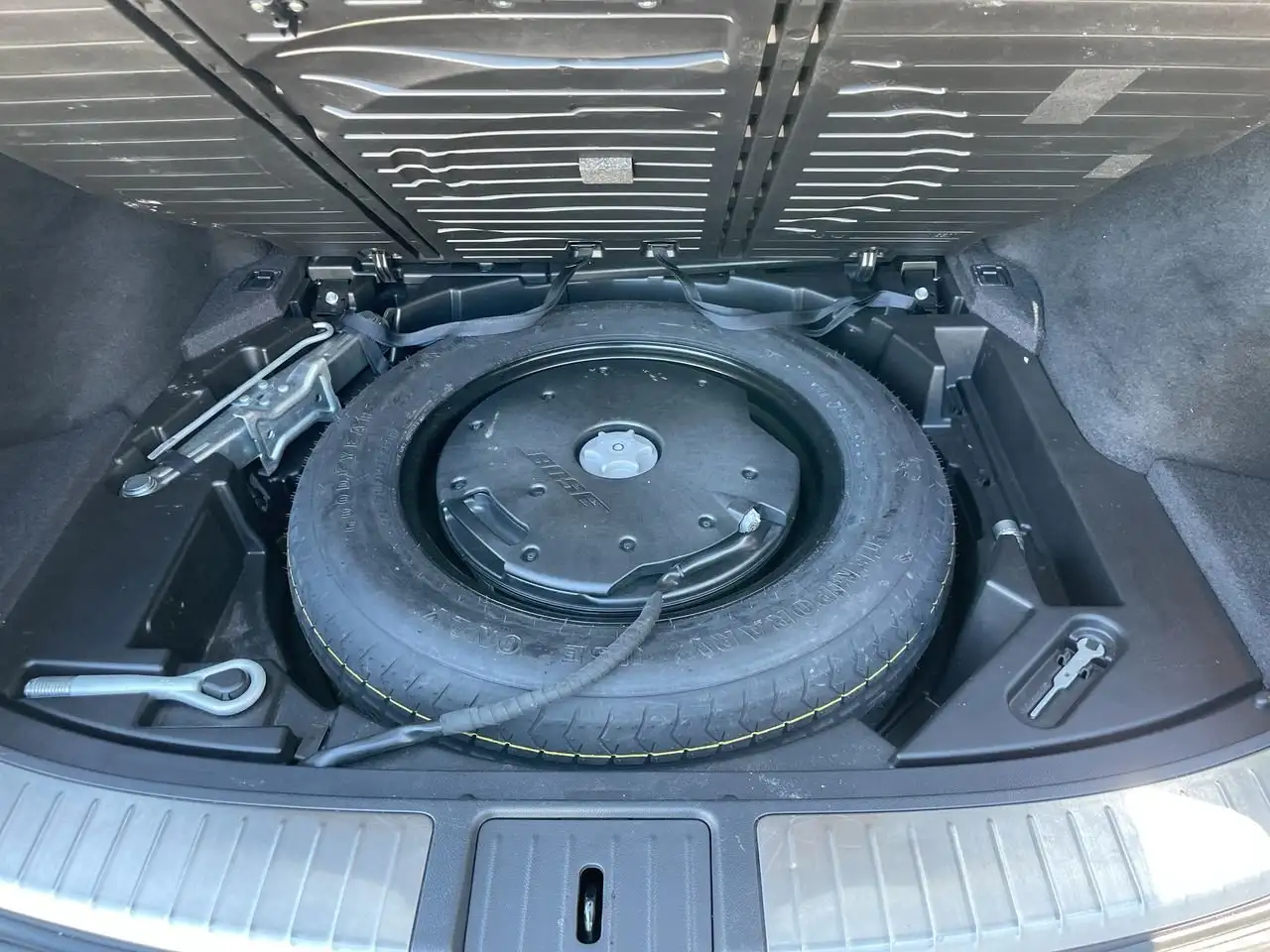 Infiniti FX снимка Infiniti FX