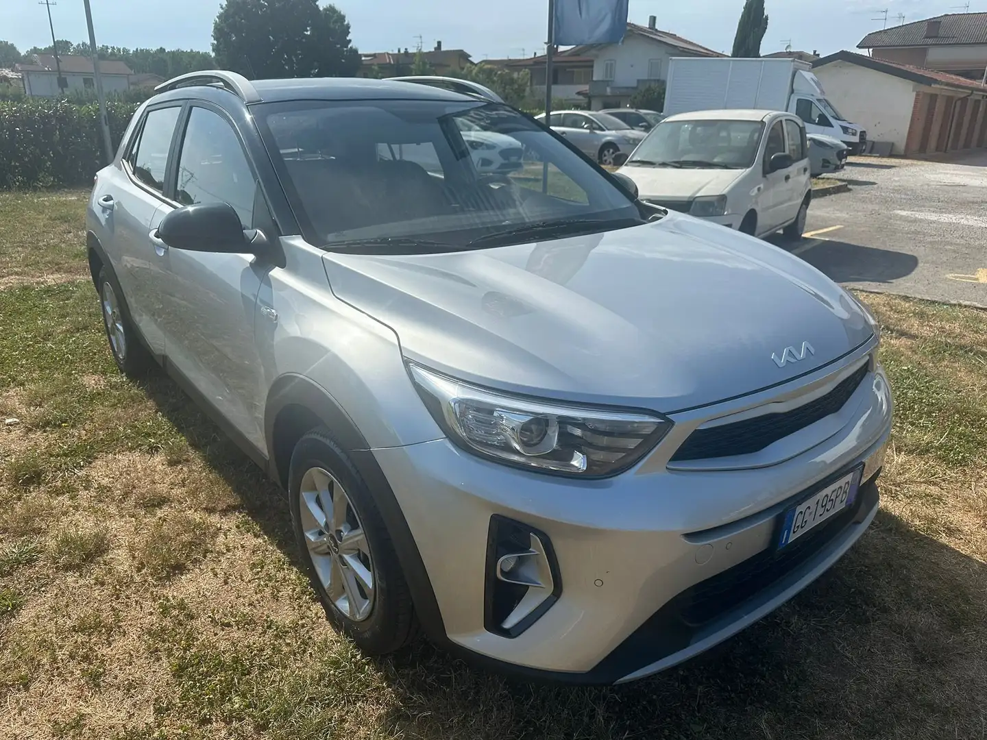Kia Stonic Stonic 1.2 dpi Style s/Navi Pack gpl 82cv Argento - 2