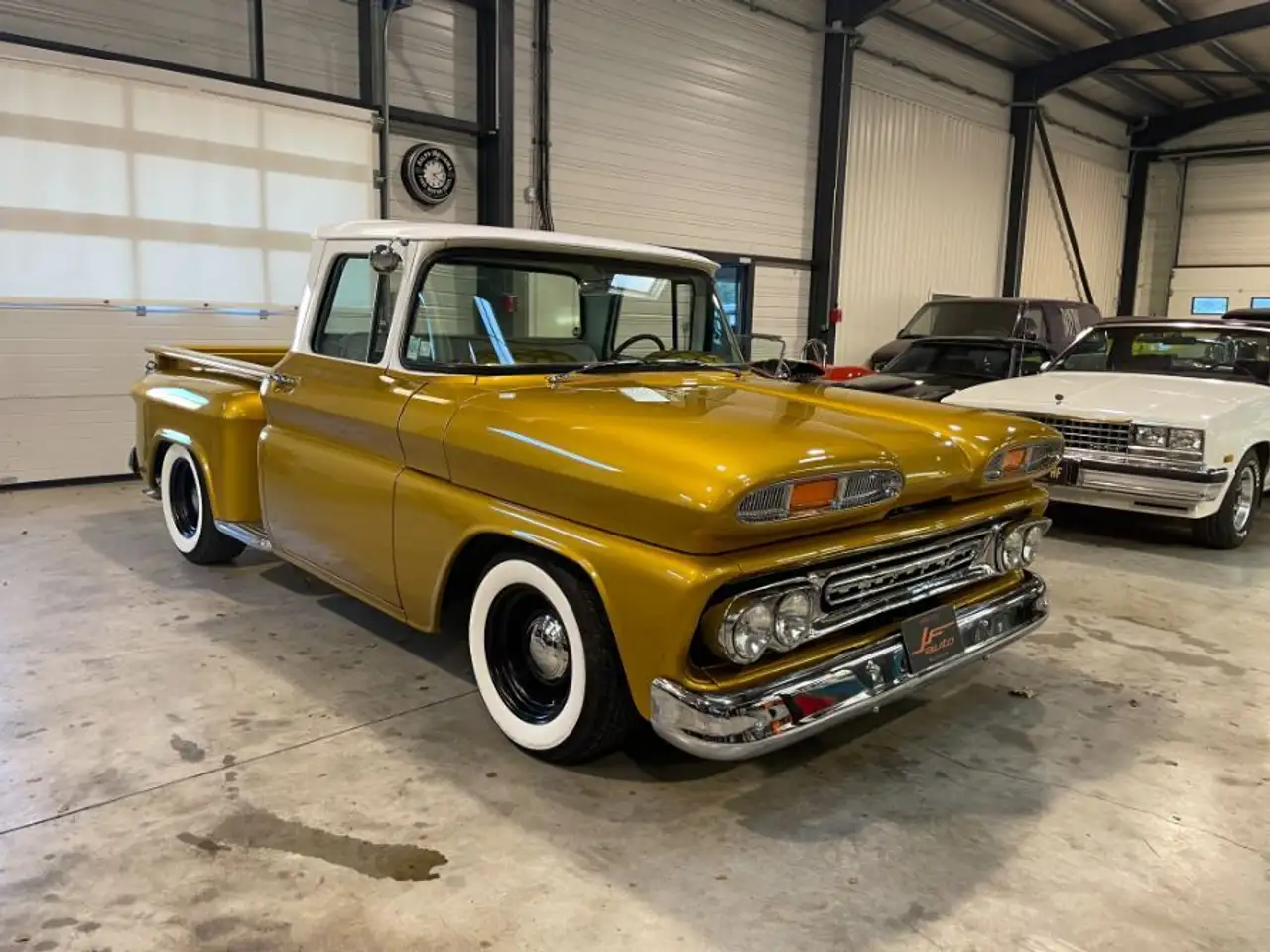 Chevrolet C10 BENNE STEPSIDE, foto 2