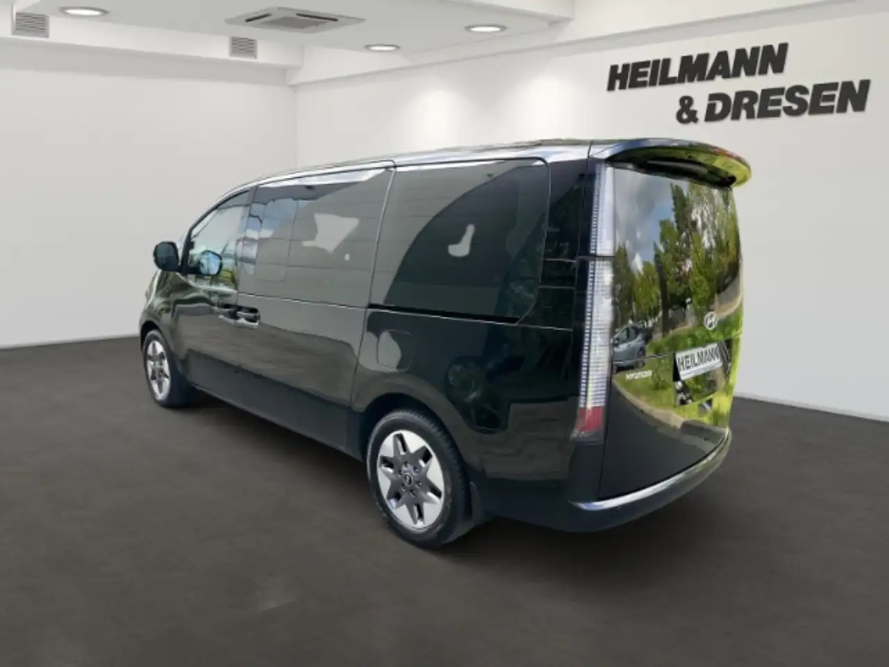 Hyundai Staria HEV Prime 1,6 Automatik/9-Sitzer/Leder/Navi/SmartK, миниатюра 4