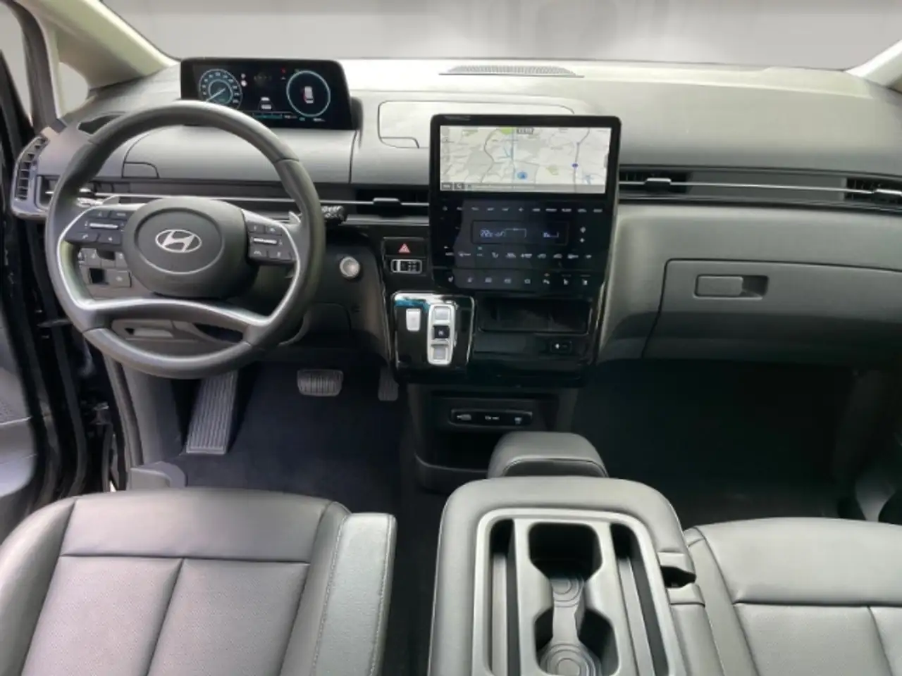 Hyundai Staria HEV Prime 1,6 Automatik/9-Sitzer/Leder/Navi/SmartK, миниатюра 11