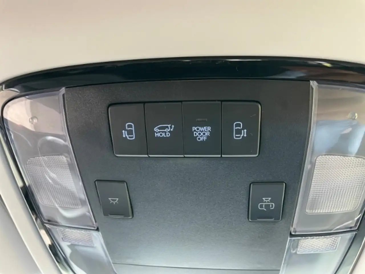 Hyundai Staria HEV Prime 1,6 Automatik/9-Sitzer/Leder/Navi/SmartK, миниатюра 17
