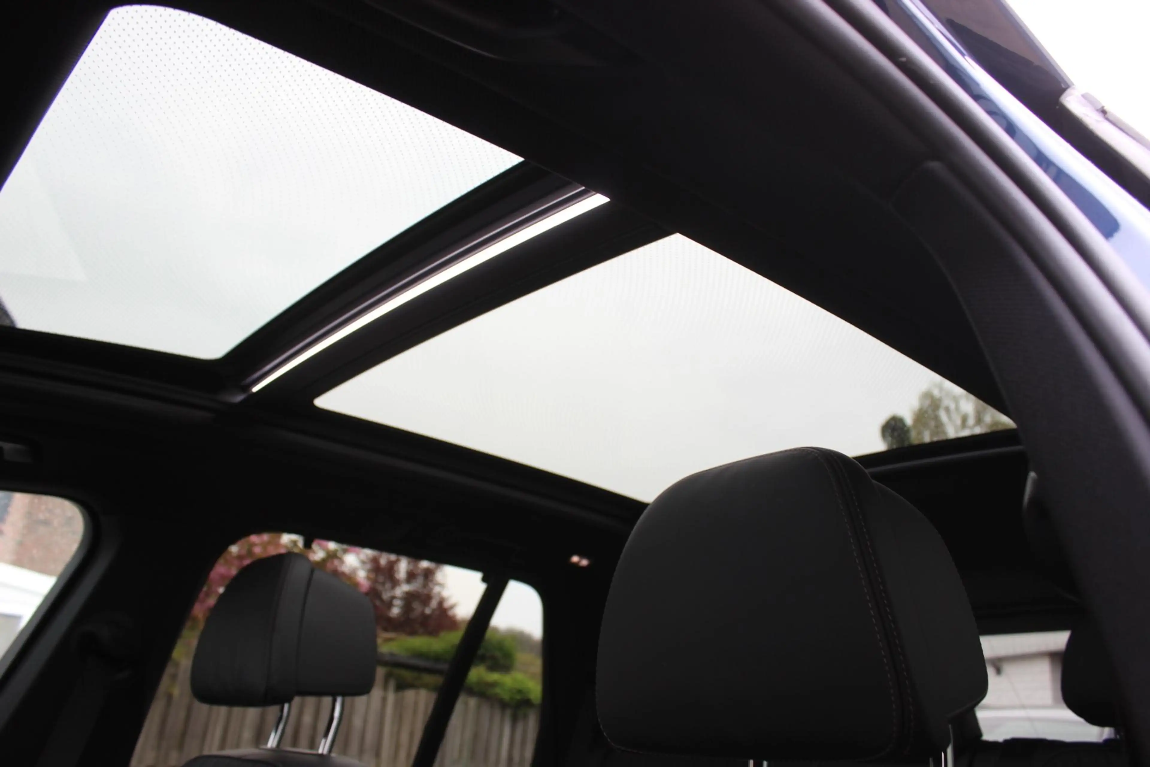 BMW X5 xDrive45e High Executive M-Sport, Skylounge, Hud, — photo 17