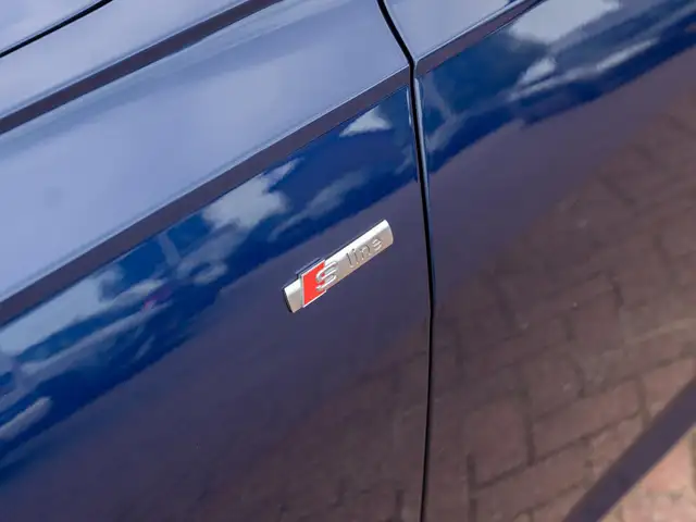 Audi A6 Avant view 22