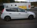 Hyundai i30 cw Edition+ Klima 151000KM 90 PS 1. Hand Weiß - thumbnail 3