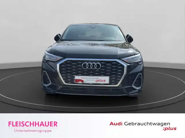 Audi Q3 view 2