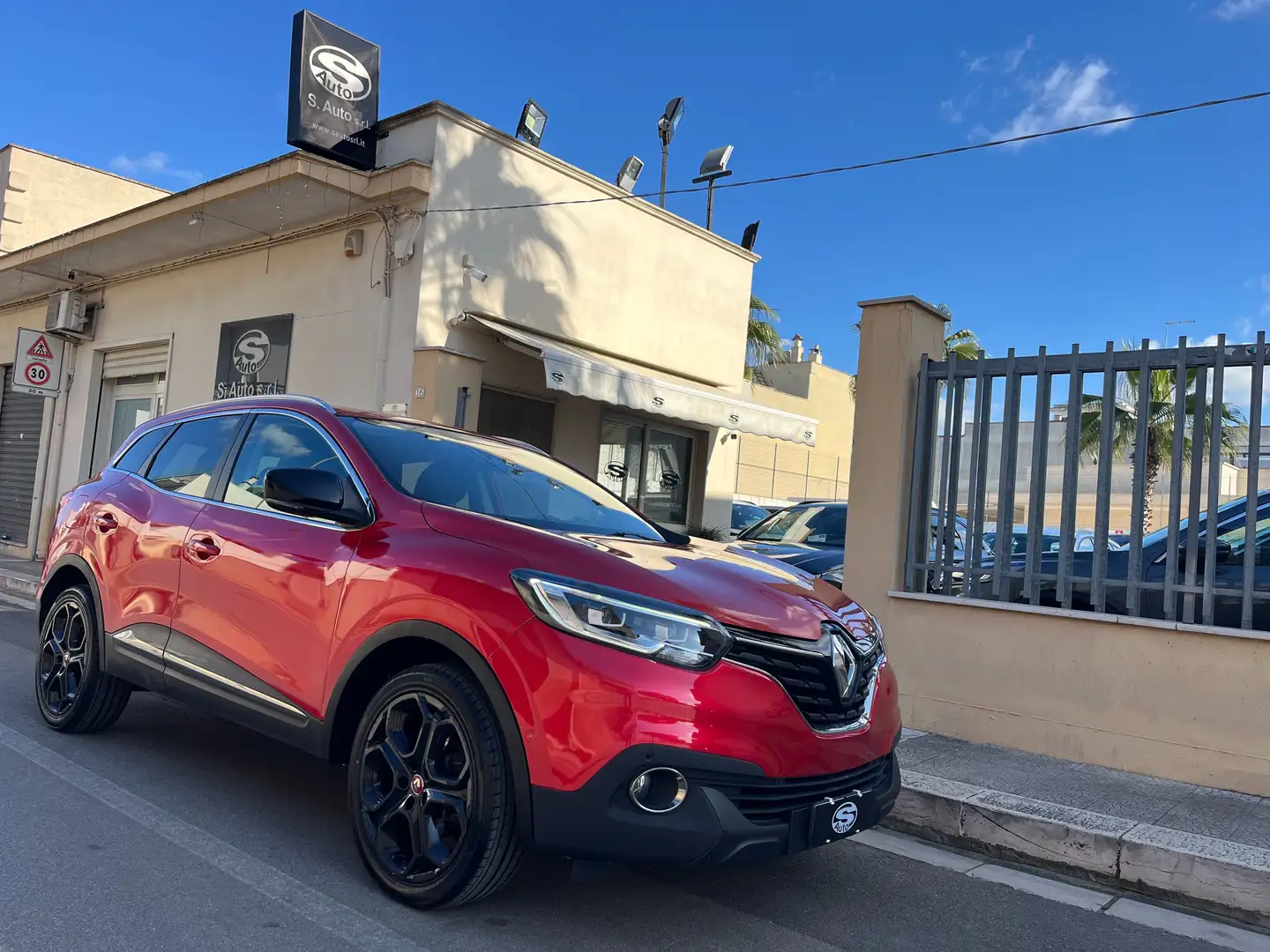 Renault Kadjar 1.5dCi 110CV EDC Energy Hypnotic Rouge - 1