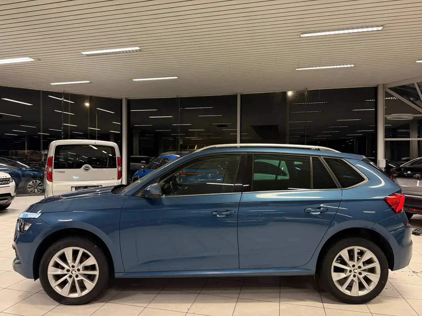 Skoda Kamiq 1.6TDI 85Kw Euro 6d Automatique Année 2020, 99. Azul - 2